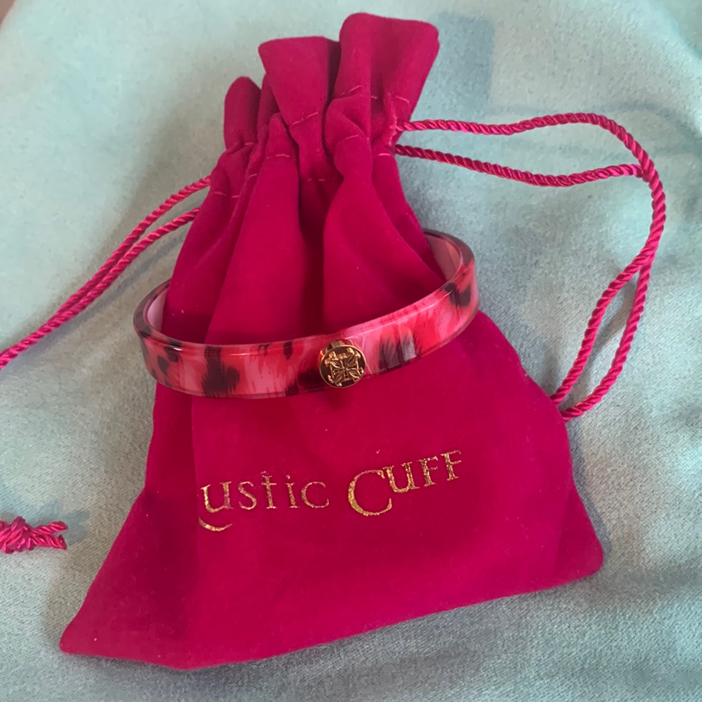New Rustic Cuff BlackPink Bracelet 20$